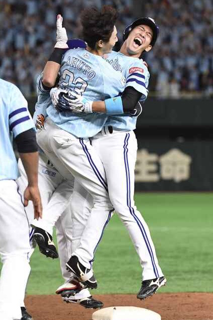 鷹の祭典2019 初戦 12回激闘をホークスが制す！東京DOME 5h21m_f0212480_23575849.jpg