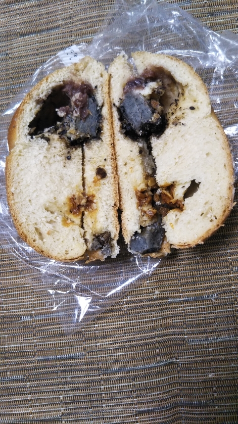 カリンベーグル ゴマゴマ・もっちりラテ_f0076001_23162967.jpg