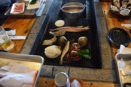 2019年6月29日 弟子屈から厚岸へ。子牛とヤギの親子に癒され、厚岸で牡蛎を堪能する_c0242406_17514818.jpg