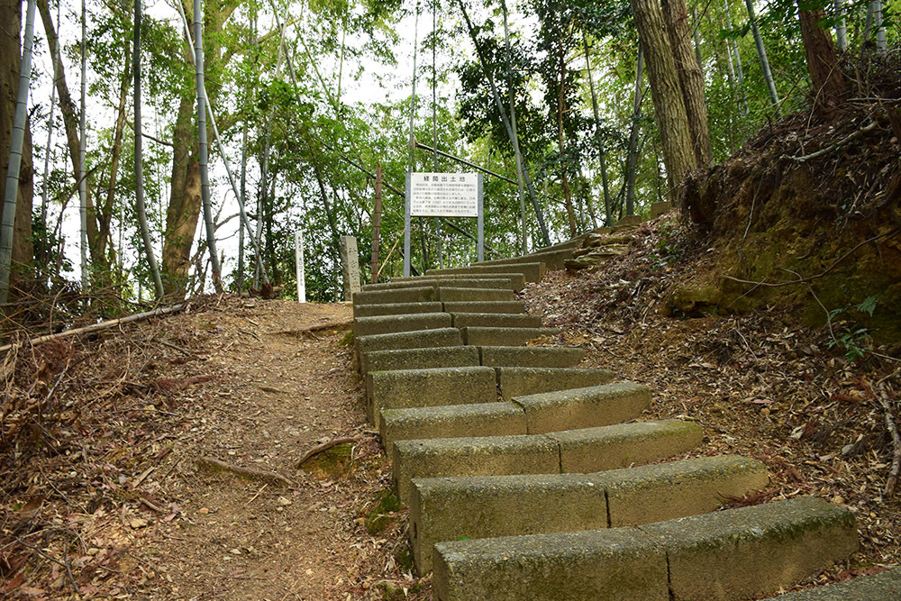 阿波国最大の山城、一宮城攻城記。 その1 <登山口~湧水>_e0158128_14404368.jpg