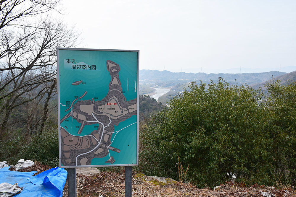 阿波国最大の山城、一宮城攻城記。 その3 <本丸>_e0158128_16170783.jpg