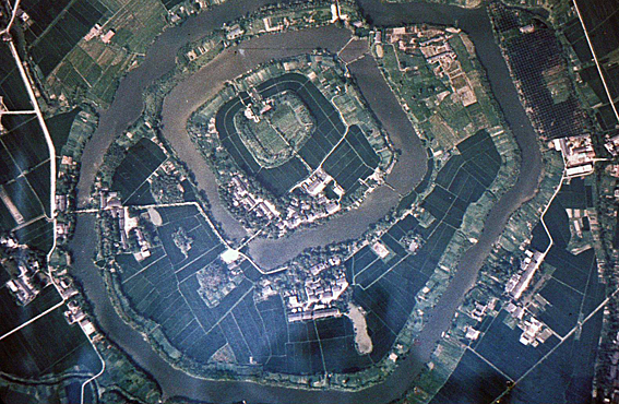 e0116578_1026355.jpg