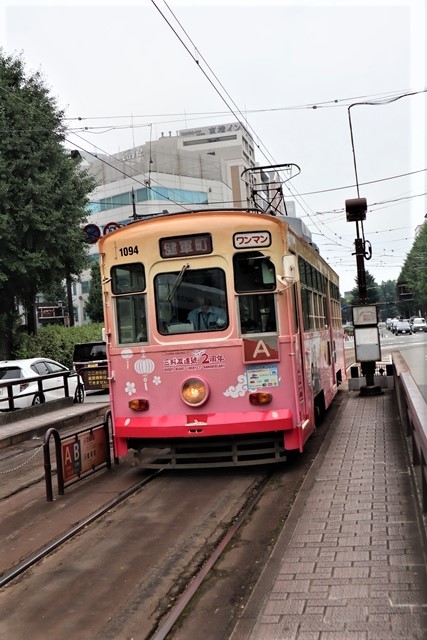 藤田八束の鉄道写真@熊本の路面電車、懸命に復興に向かう熊本・・・頑張れ熊本、熊本城の復興が面白い_d0181492_17440789.jpg