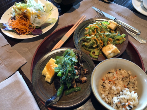 沖縄旅行記#20~リッツカールトン沖縄、グスクで朝食♪_f0207146_19252672.jpg