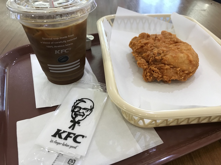 レッドホットチキン ♪ @KFC:本末転倒なお散歩。_c0212604_1781356.jpg