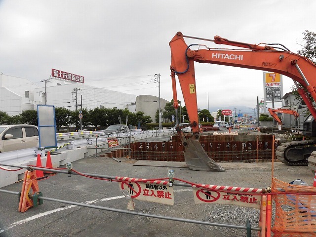 治水の安全性を高める「小潤井川の改修工事」が始まっています_f0141310_07493770.jpg