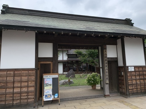 b0330040_22444149.jpeg