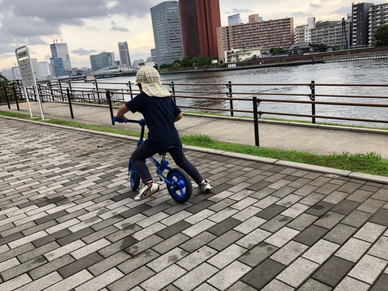 e0372651_09214333.jpeg