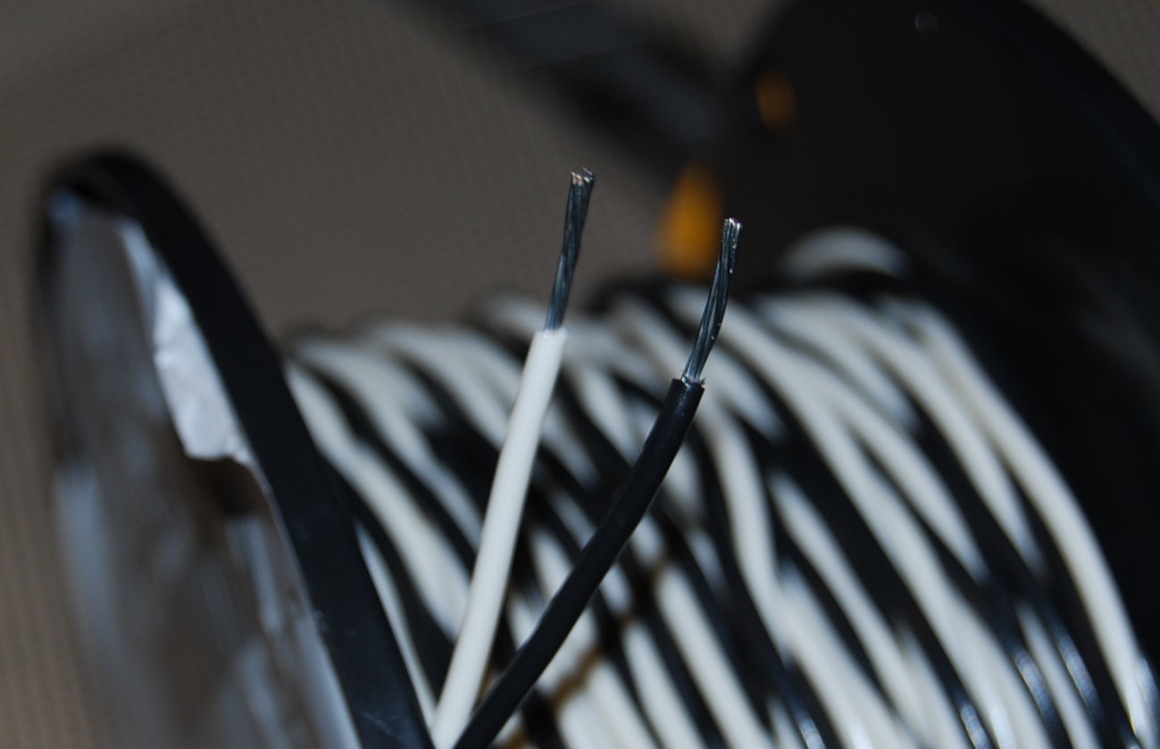スピーカーケーブル Belden 8460について オーディオの常識は非常識 スピーカーケーブル Belden 8460について オーディオの常識は非常識