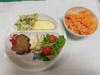 今日の給食!!_a0382671_12553636.jpg