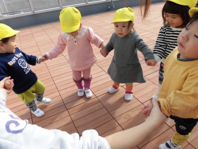 0,1歳児のお友達!!_a0382671_12554166.jpg
