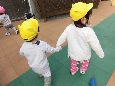 0,1歳児のお友達!!_a0382671_12554180.jpg