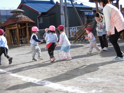 2歳児のお友達_a0382671_12554303.jpg