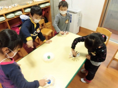 コマ回し大会開催!!_a0382671_12554589.jpg