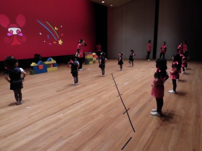 2学期最後の行事☆おゆうぎ会_a0382671_12561275.jpg