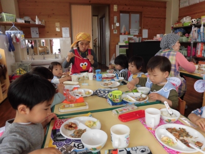 初めての登園!!_a0382671_12562004.jpg