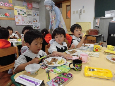 初めての登園!!_a0382671_12562054.jpg