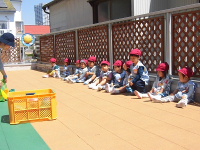 いろんな遊びをしています!_a0382671_13254930.jpg