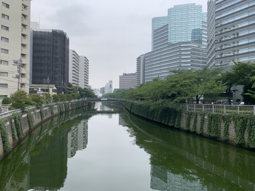 b0330040_16502217.jpeg