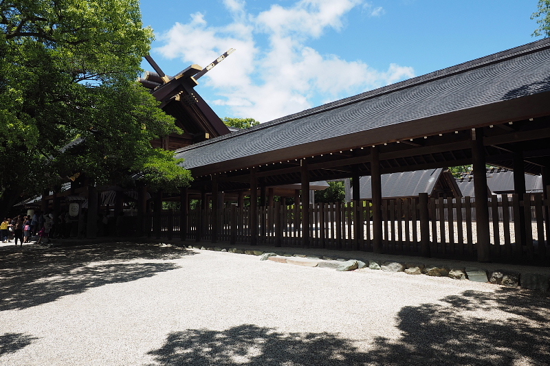 【旅日記】初めての『熱田神宮』　_b0008655_18363000.jpg