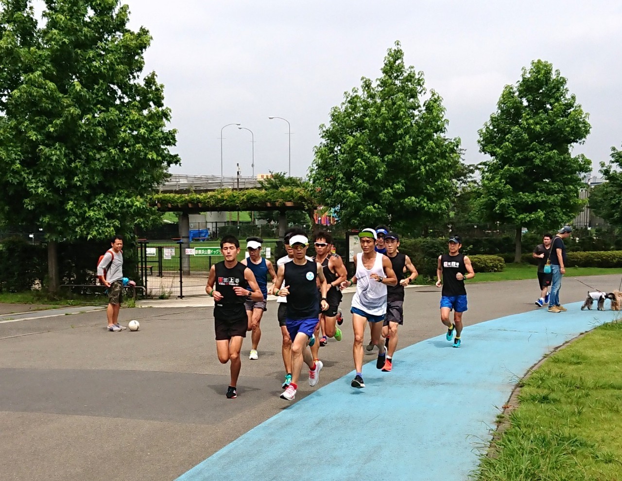 うっちー練 in 新横浜公園!_f0310282_17364368.jpeg