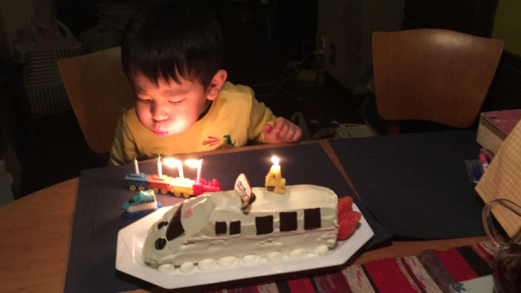 4歳半になりました 息子のドイツ語習得 毎日ベルリン 4歳半になりました 息子のドイツ語習得 毎日ベルリン