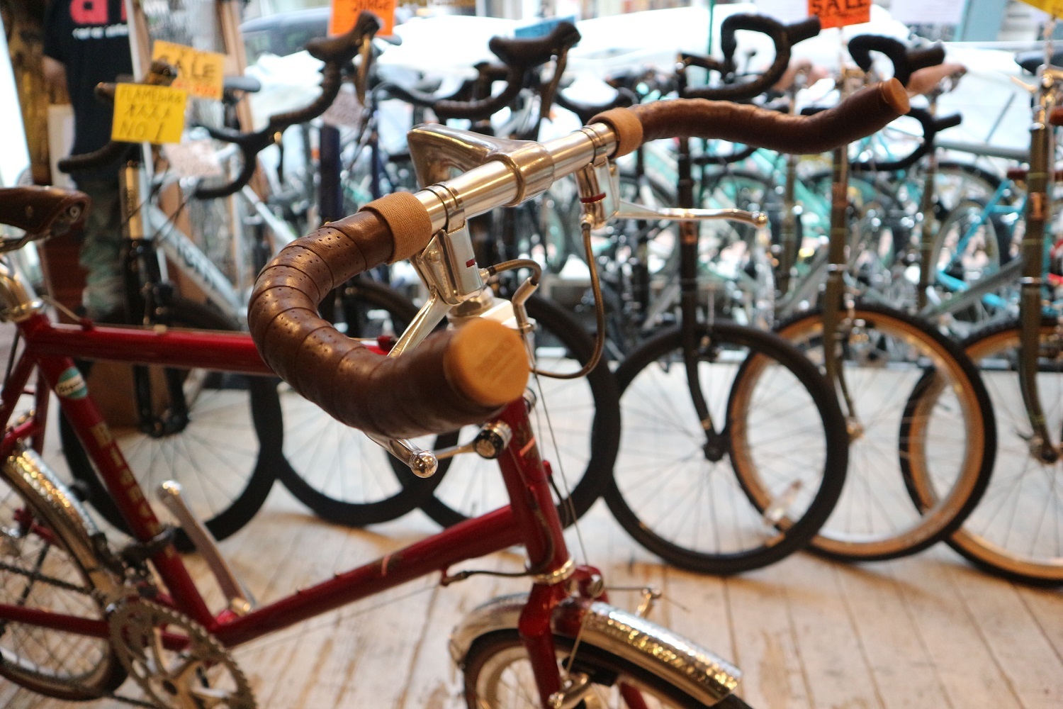 7月14日　渋谷　原宿　の自転車屋　FLAME bike前です_e0188759_11110088.jpg