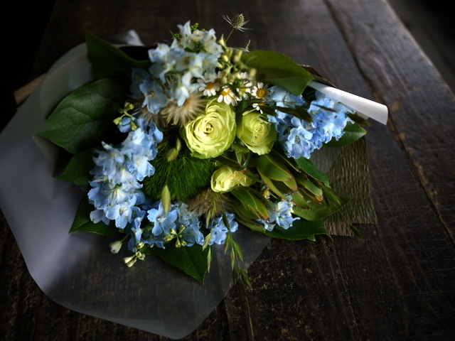 産休に入られる方への花束 青 緑系 19 07 11 札幌 花屋 Mell Flowers 産休に入られる方への花束 青 緑系 19 07 11 札幌 花屋 Mell Flowers