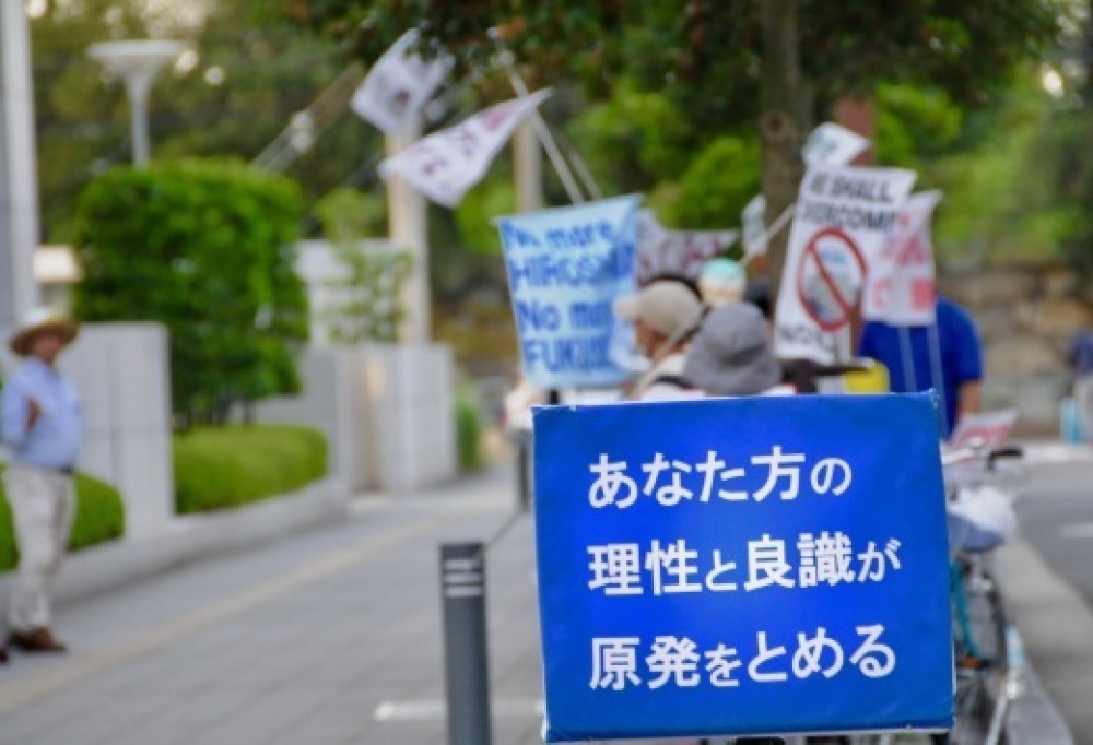 b0242956_07430968.jpeg