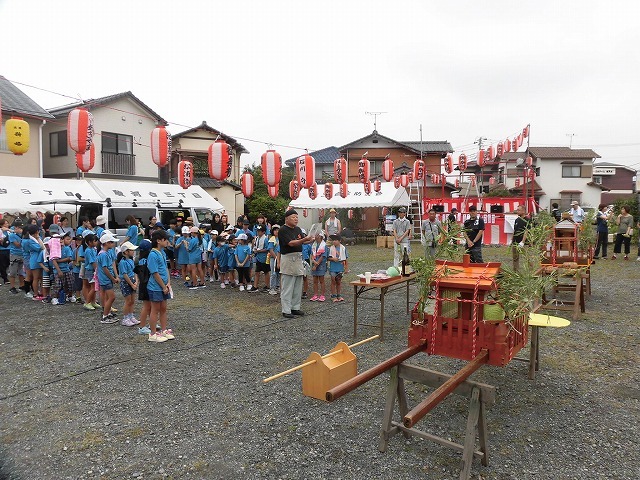 雨がパラパラする中、今年も体力を使い切った駿河台三丁目の天王祭_f0141310_08051947.jpg
