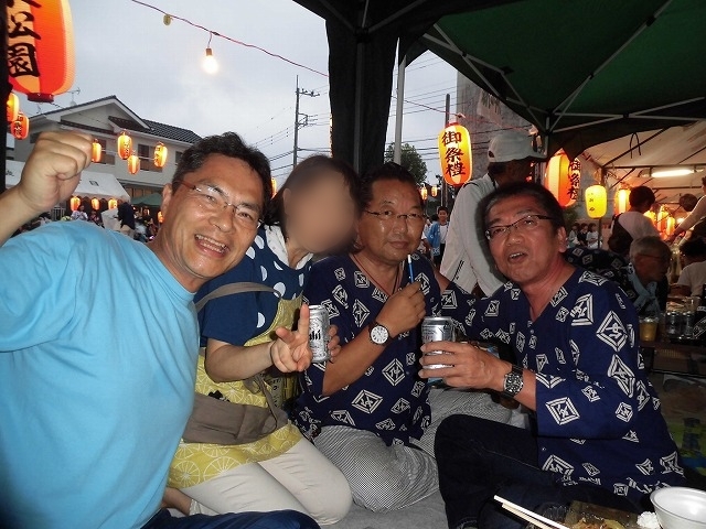 雨がパラパラする中、今年も体力を使い切った駿河台三丁目の天王祭_f0141310_08063230.jpg