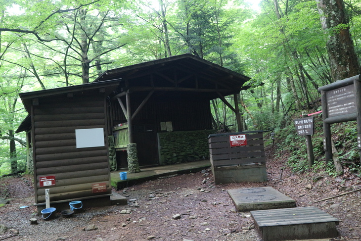 e0272335_562322.jpg