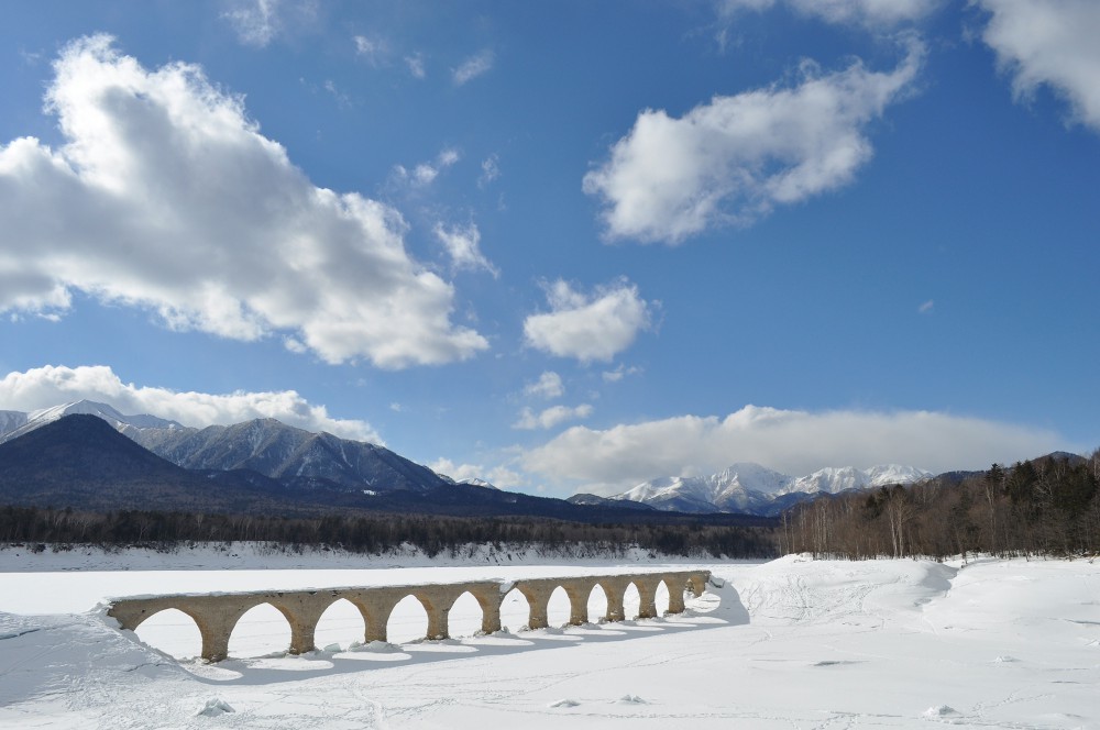 タウシュベツ川橋梁　北海道旅日記１_d0377645_23241222.jpg