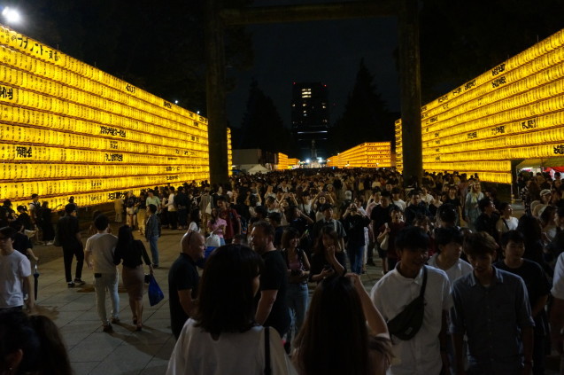 靖国神社・みたままつり_b0178388_18544149.jpg