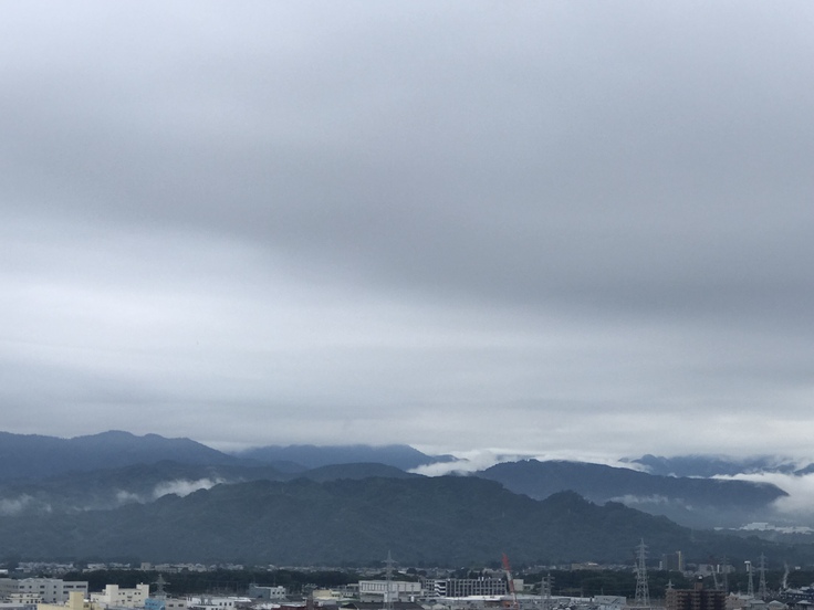 今日も曇り空です。_c0212604_7192534.jpg