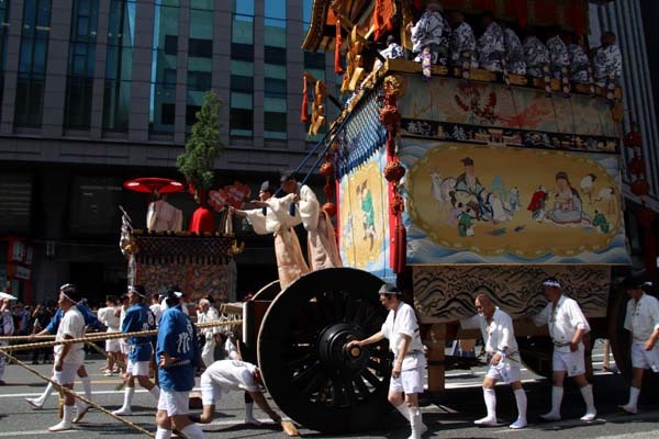 祇園祭山鉾巡行　先祭り_e0048413_22545765.jpg