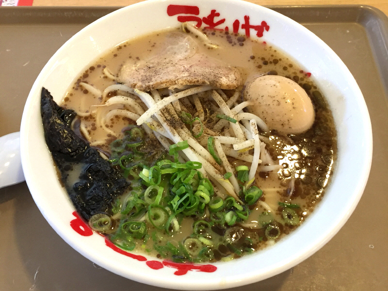 ドライカレーととんこつラーメン　【海老名SA　丸の内ポールスター ＆ ゑびな軒】_b0153224_06342551.jpg