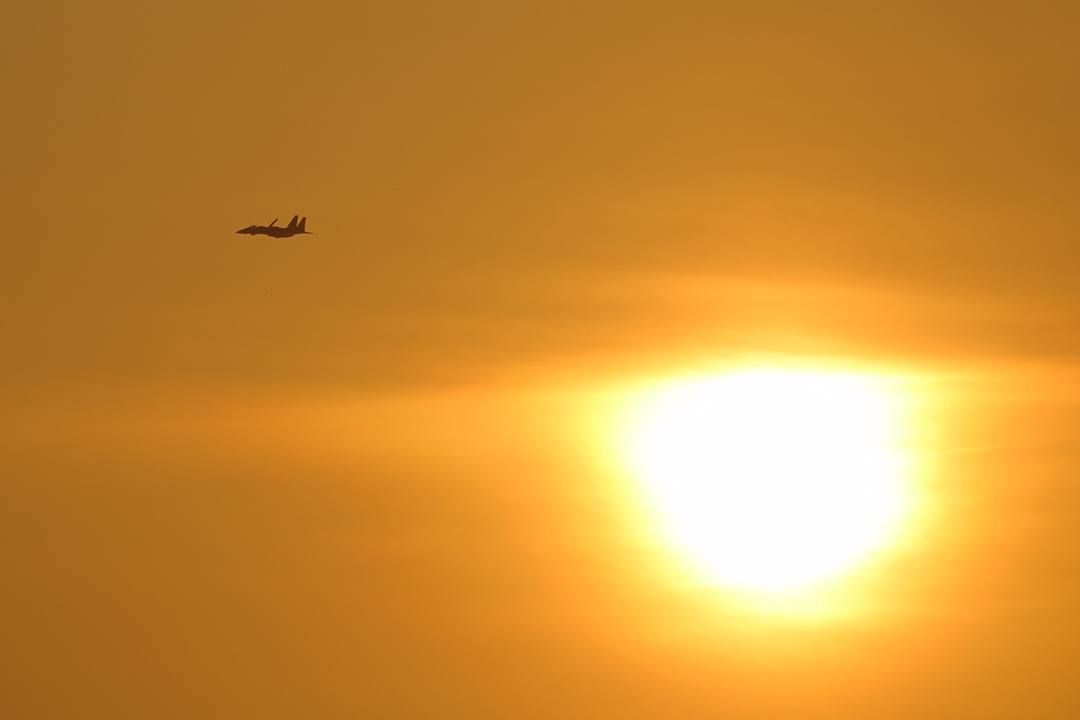 戦闘機_e0403850_23034909.jpg
