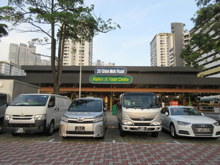 Ghim Moh で朝食を ♪ シンガポールあるある!_c0212604_551665.jpg