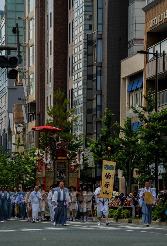 祇園祭・前祭~山鉾巡行(長刀鉾~鶏鉾)_e0363038_11345175.jpg