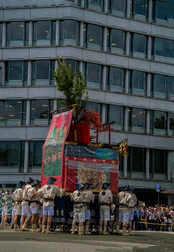 祇園祭・前祭~山鉾巡行(長刀鉾~鶏鉾)_e0363038_11350554.jpg