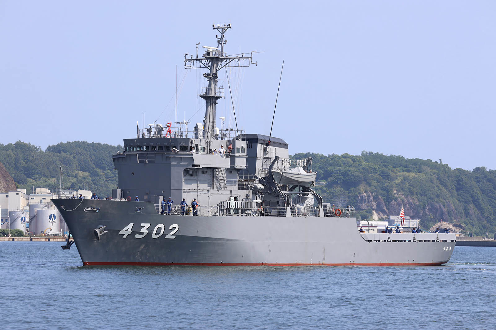 JMSDF DDH-184「かが」 in 小樽港 01_b0315809_21231054.jpg