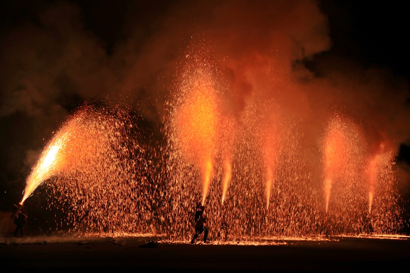 手筒花火･2　＠踊夏祭♪_a0167759_12204371.jpg