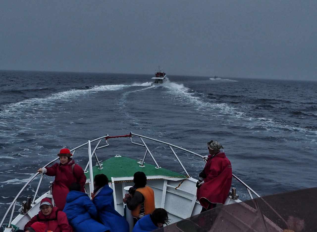 秘湯！岩尾別温泉「地の果てホテル」に泊まる羅臼シャチク－ズ3日間　1,030ｋｍ　22,308歩の旅　7/15~17_c0183777_1036123.jpg