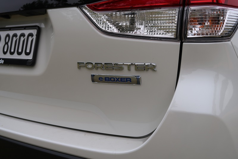 BMWの意識改革と欧州におけるスバル_f0076731_19322493.jpg