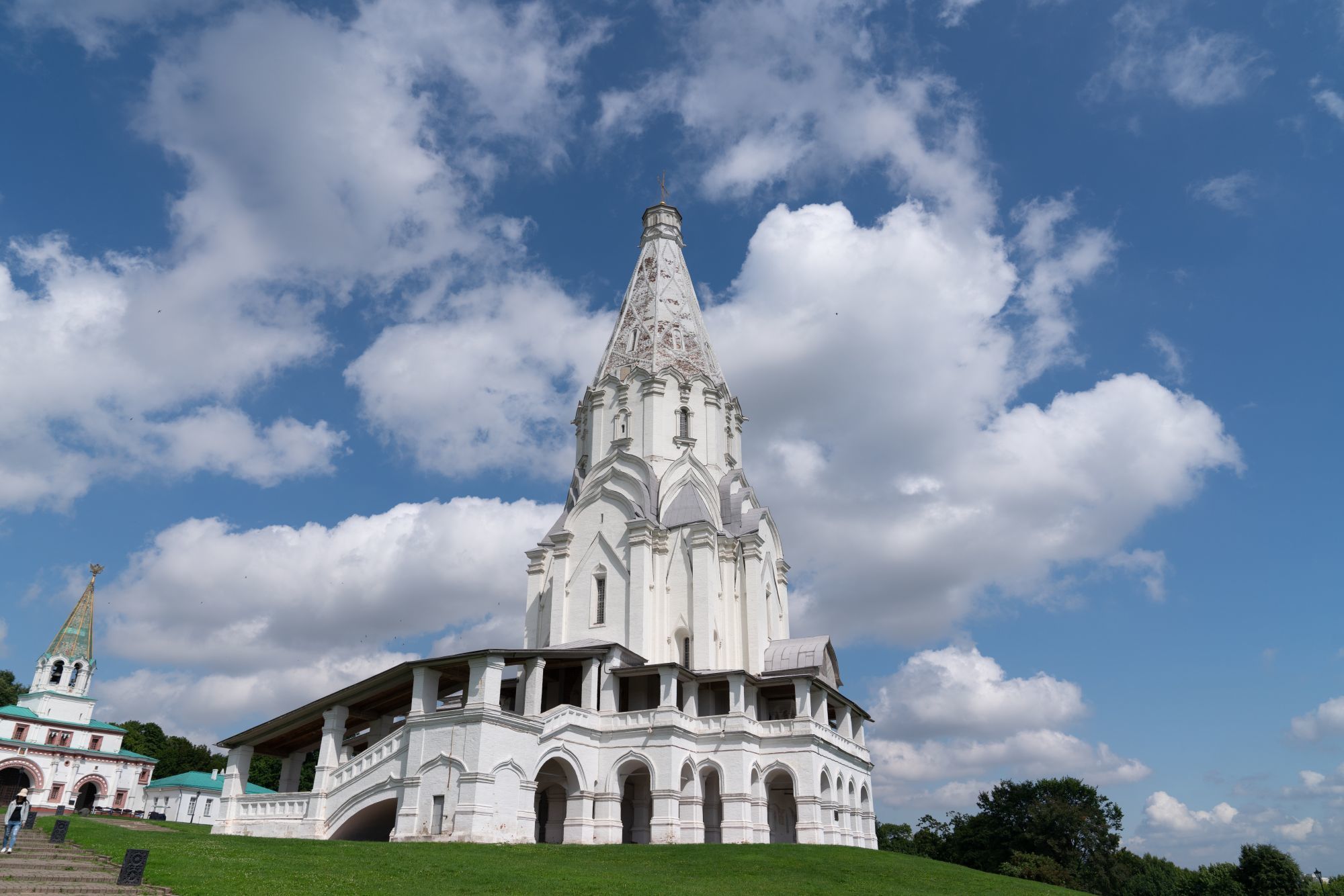 世界遺産 コローメンスコエの主の昇天教会 ロシア モスクワ 行き方 見学のしかた 近代文化遺産見学案内所