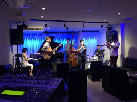 Jazzlive Comin 広島 明日、あさって 12周年イベントです！_b0115606_14380236.jpeg