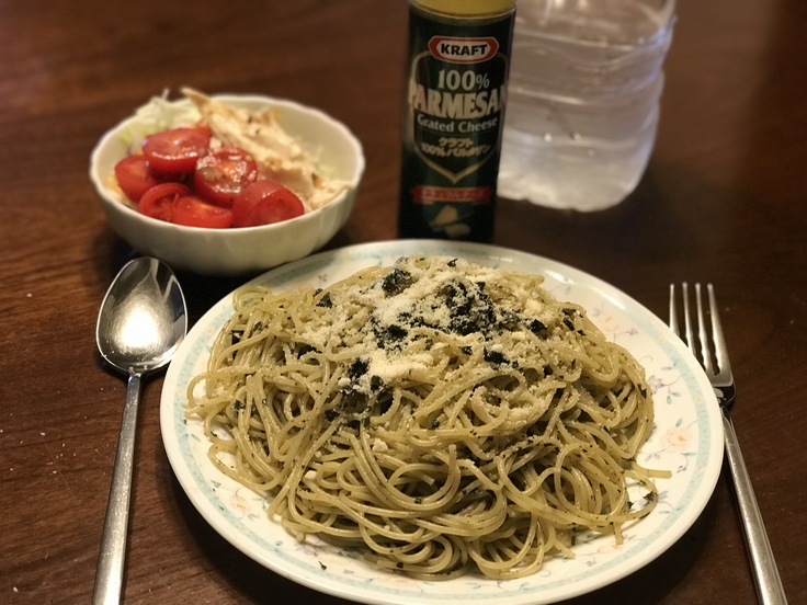 ランチは自作ジェノベーゼソースでパスタ♪_c0212604_13273958.jpg