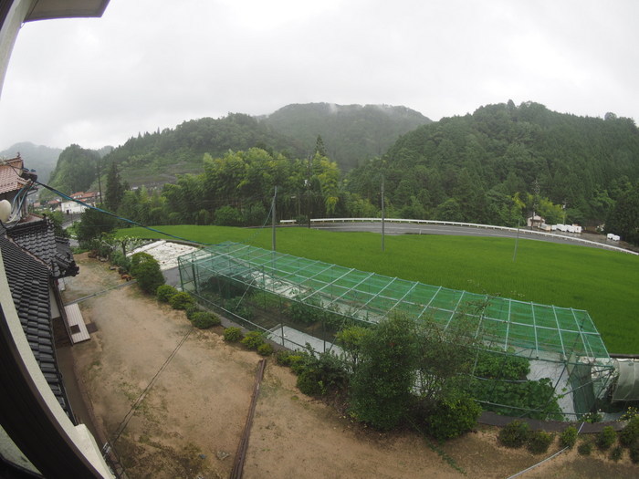 ひどい雨_c0116915_00010345.jpg