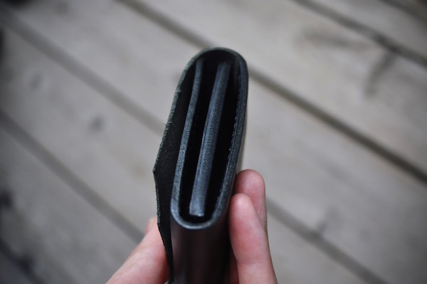 black wallet_b0172633_20275986.jpg